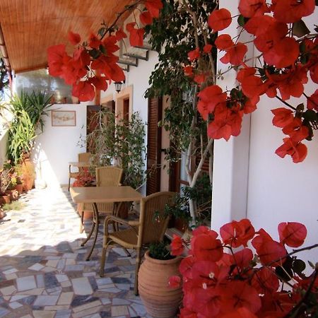 Eleni Goumenaki Plakias Studios Exterior photo